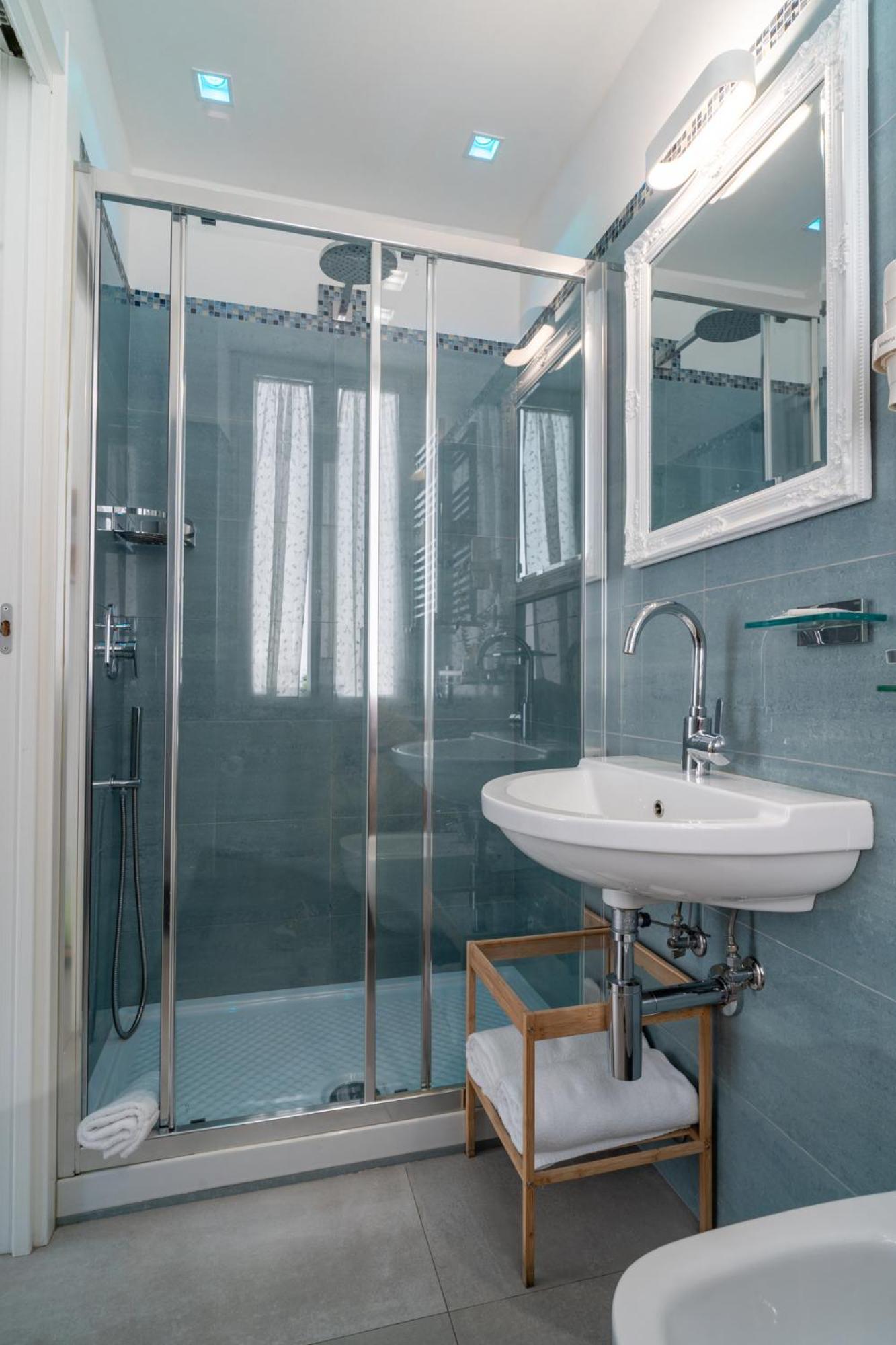 Teresa Rooms & Suites La Spezia Dış mekan fotoğraf